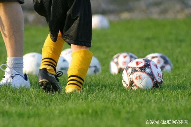 访澳大利亚国少主帅：无缘世少很郁闷 14人缺席四国赛